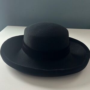 Bollman Elegant Black Wide-Brim Hat